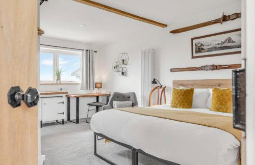 Grafton Fields near Silverstone - Photo 21