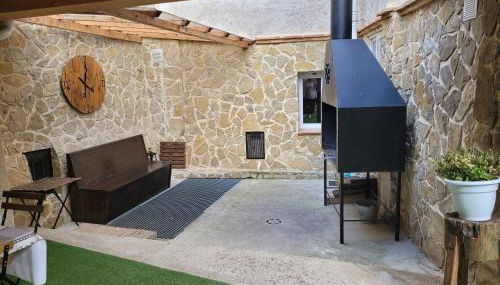 Casa rural L´Amparo -3 espigas- Categoría superior-15 personas - Foto 1