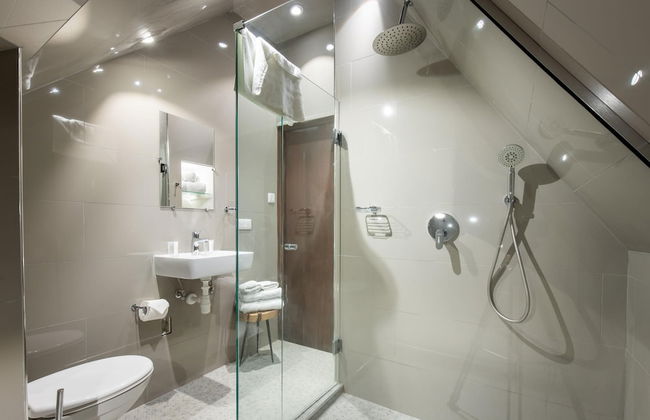 Premium 3BR City Centre Penthouse W Stunning City View - Foto 20