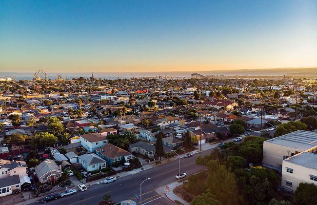 Grant Hill 2 Unit Buyout by Avantstay 7 BR 2 Unit Home w/ Patio - Foto 27