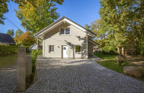 Ferienhaus "Zum Hafen 21" in Zislow - Stilvoll entspannen zwischen Wald und See - Foto 1