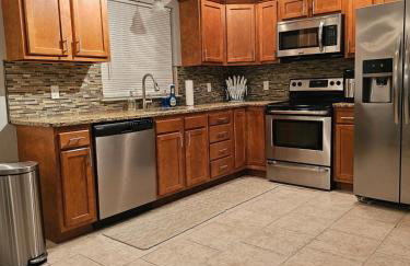 Stylish 4-bed home, Near UD & Christiana Hospital - Foto 7