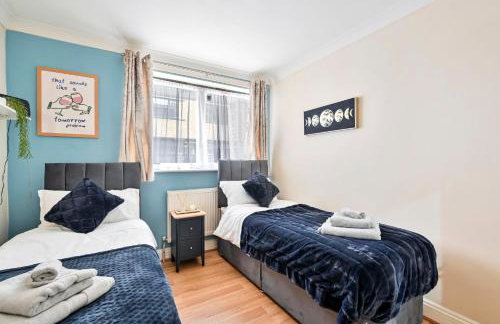Sleeps 5, Westfield Shopping Centre, Free Parking - Foto 24