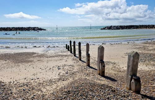 Stone's throw from beach and forest, stunning country walks - Foto 34