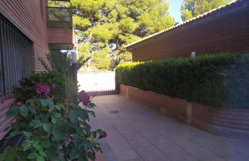 TU CASA EN MEQUINENZA CON WIFI - Photo 13