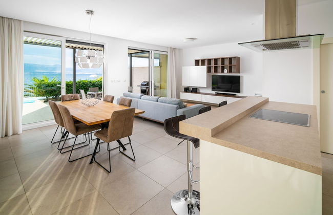 Acadia Beach Villas & Apartments, Slatine - Photo 46