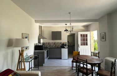 Petite maison mitoyenne, clim, rénovée, calme - Foto 9