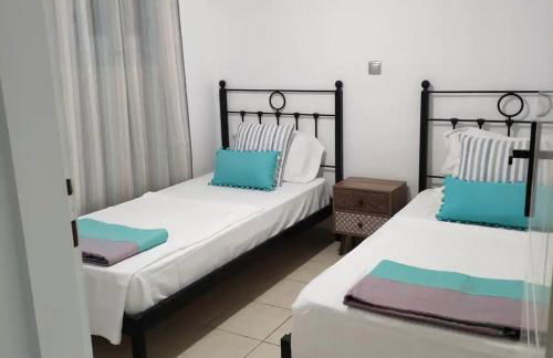 Syros Dreamy Maisonette 2 minutes from sandy beach - Foto 9