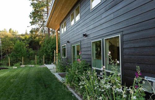 Trailside vacation home—easy walk to Winthrop - Foto 45