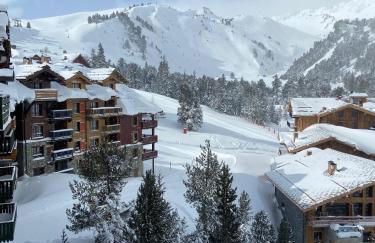 Arc 1950, ambiance chalet luxe 5/7pers dans résidence 5* skis aux pieds avec SPA - Photo 5