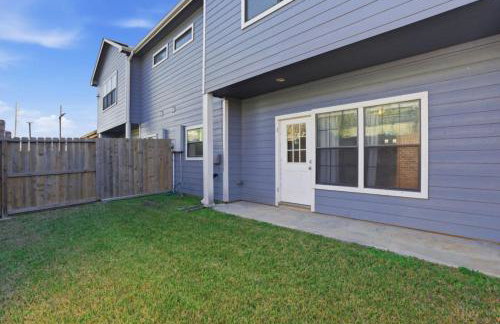 O18A Spacious 3BR Sleeps 10 Two Living Areas Houston - Foto 20