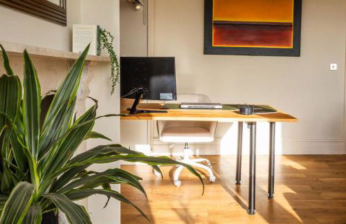 2-Bed Apartment in Redland, Bristol - Work-Ready - Foto 23