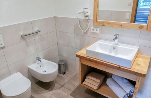 Messna Living - Photo 12