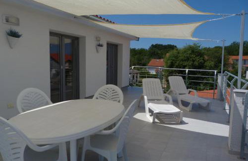 Apartments Monja & Dadi, Malinska, Vantačići - Foto 17