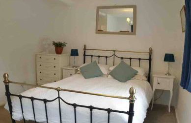 Bibury Riverside Cottage Grade II listed 6ppl - Foto 19