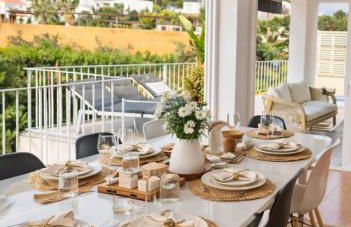 Espectacular villa junto a la playa, piscina privada y vistas al mar - Foto 11