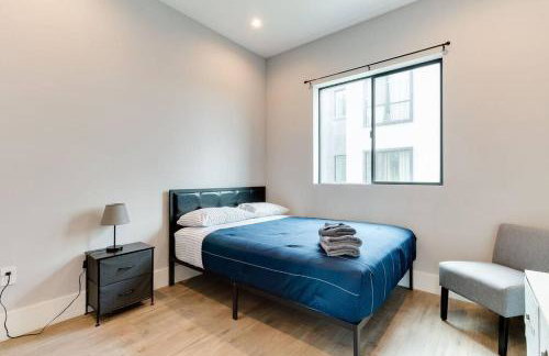Luxury Modern 4 bedroom 3 Bath Home With Rooftop Deck #3 - Foto 6