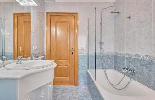 Monasterio - Photo 25