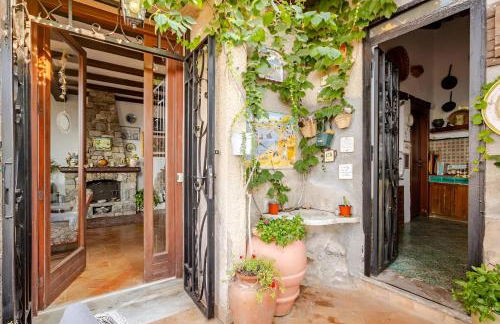 Alle due Torri, villa sulla roccia a picco sul mare - Foto 33