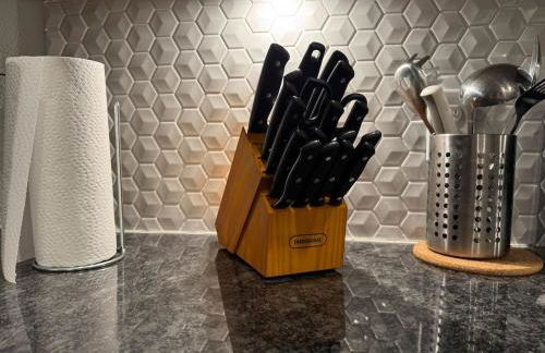 Modern 1BR near TPC Golf Free Parking and Wifi - Foto 23