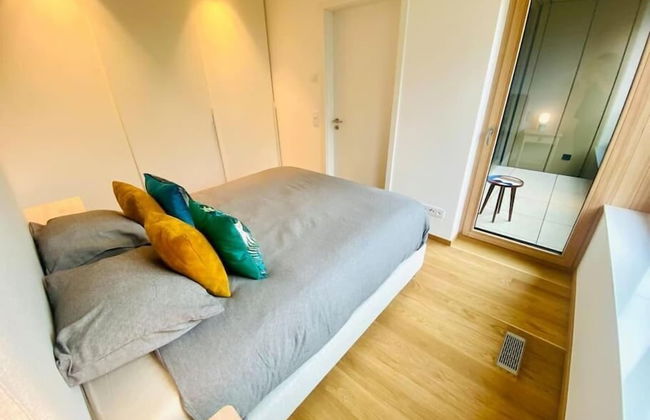 Luxury Brand New Flat w. Terrace&Parking - Photo 9