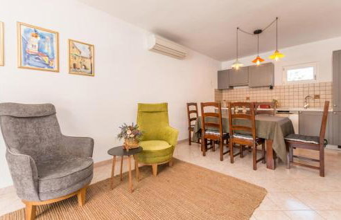 Awesome Home In Polaca With Kitchen - Foto 4