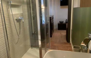 Argegno's River - Central Apartment lake view - Foto 17