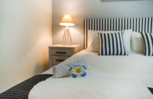 Tropical Unit with Private Fenced Garden Close to The Beach 3 - Foto 4