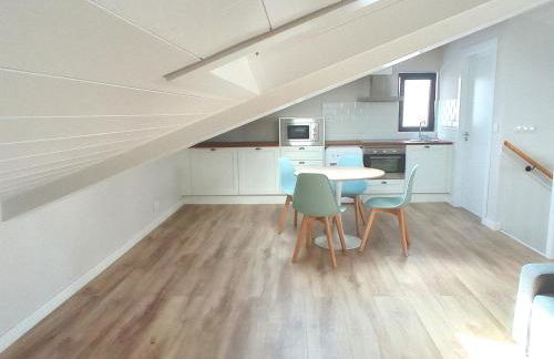 Vila Mariña. Casa marinera con terraza sobre el mar en Caión - Foto 35