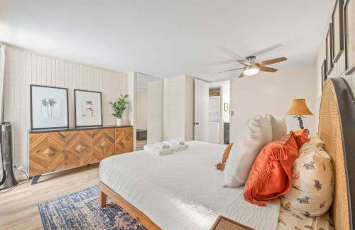 Condo on Beach with AC - Photo 10