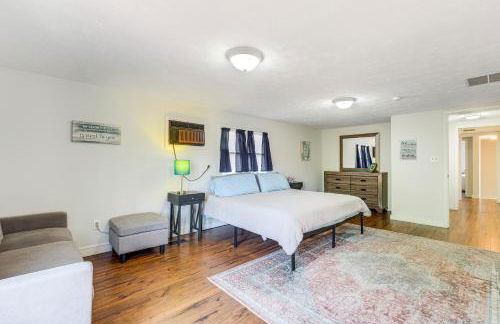 Adorable Cottage Fire Pit, Walk to Colonial Beach - Foto 18