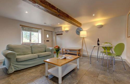 Garden Cottage - Photo 8