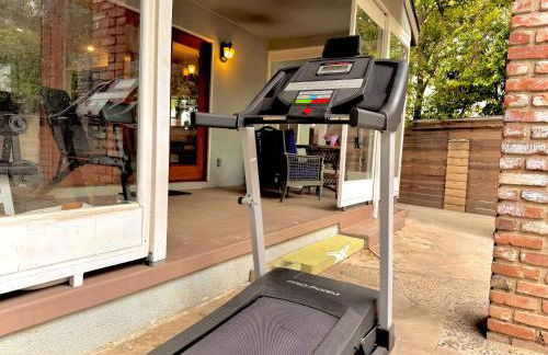 West LA - Family House & Private Yard - 10 mins from LAX & Beach - Foto 23