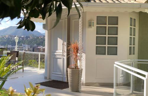 Aconchegante casa com piscina e lazer completo - Foto 2