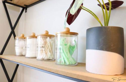 Chic & Spacious Fully Equipped 2BD Apt W/Parking - Foto 33