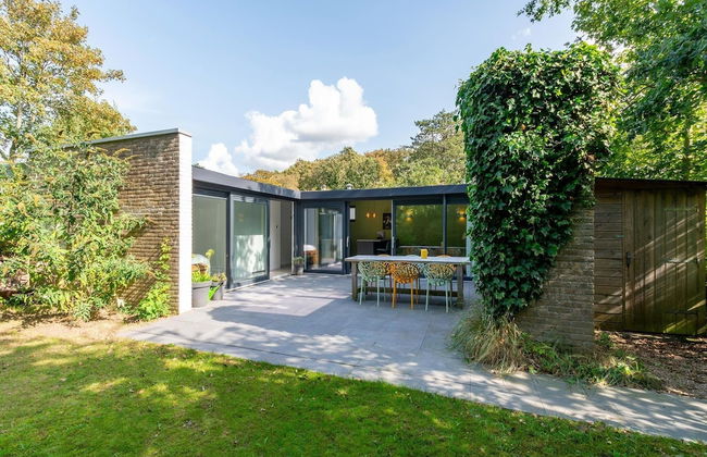 Radiant Bungalow With Patio at Duinland - Foto 1