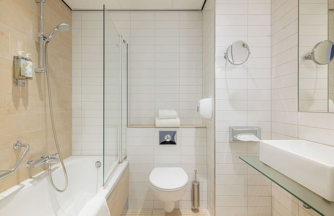 Leonardo Eden Hotel Amsterdam City Center - Photo 64