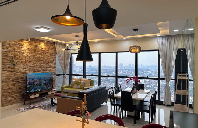 Skyline Luxe 4BR Retreat with En-suites - Foto 24