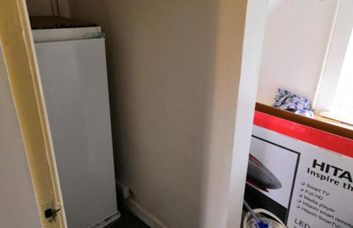 Spacious semi detached house - Photo 13