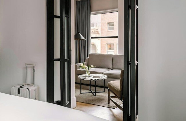 Studio 6 Suites Duane Street Hotel Tribeca - Photo 23