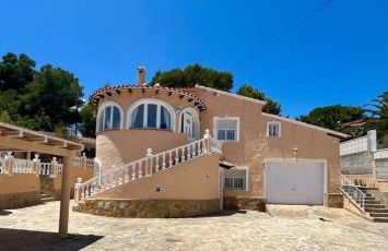 Relaxdiversión en Villa Piscina bbq y cocina ext - Photo 29