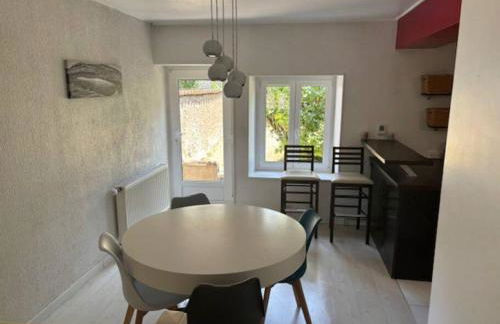 Appartement lumineux et agréable avec jardin - Foto 13