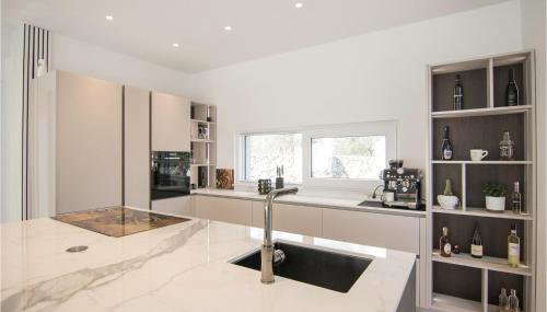 Nice Home In Krk With Sauna - Foto 5