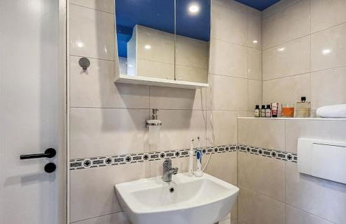 Amazing Home In Stralsund With Wifi - Photo 13