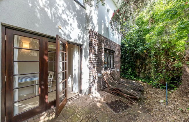 Tropical 1BD Hideaway Near Queens Beach, Fresnaye! - Foto 17