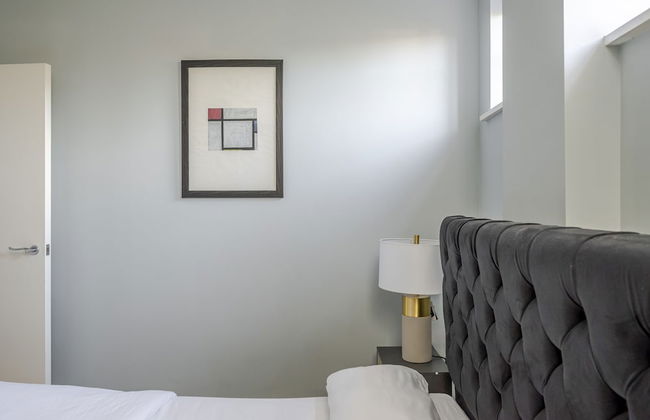 Luxurious Private One Bedroom Apartment - Foto 6