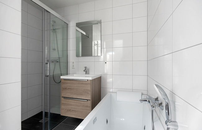 Bungalow With Sauna Near Valkenburg - Photo 5