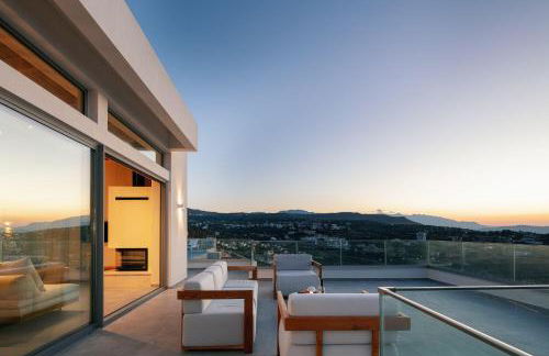 Villa Balance, Unwind with Panoramic Sea Views, by etouri - Foto 47