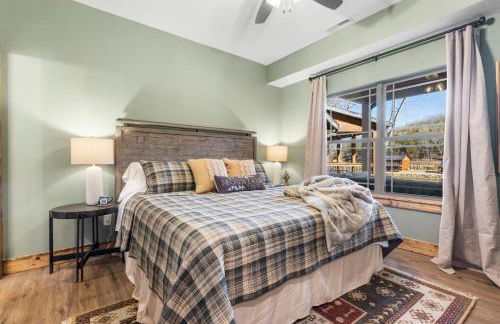 New Cabin at Tall Timbers! Free Tickets! Indoor and Outdoor Pools! - Foto 13