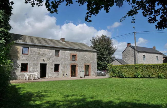 Holiday Home in Durbuy Near Ourthe River - Photo 1